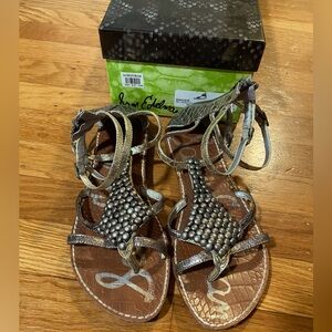 Sam Edelman Size 7 gold sandals